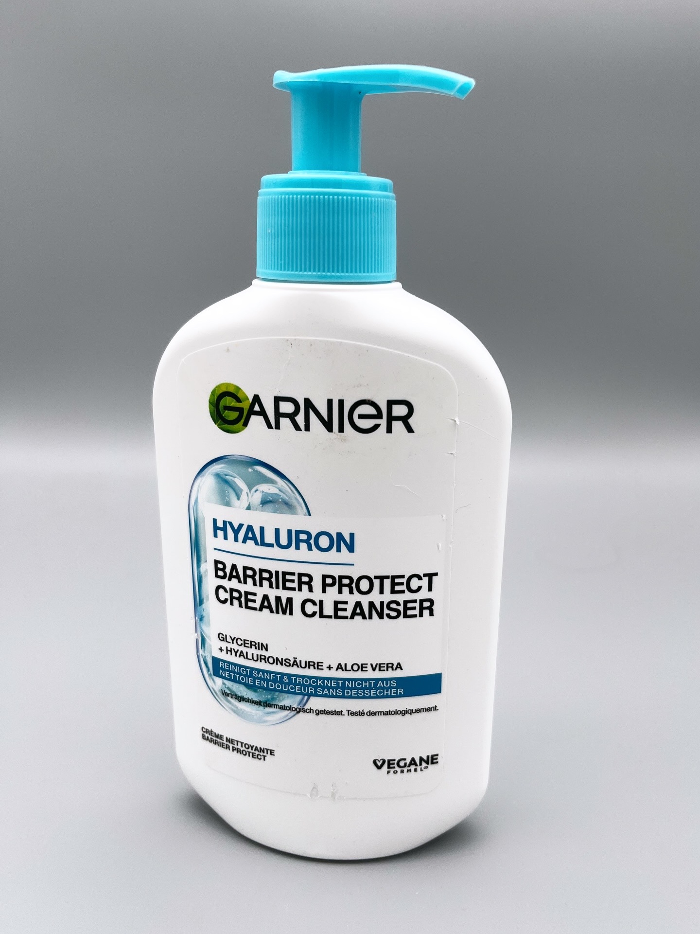 Hyaluron Barrier Protect Cream Cleanser von Garnier