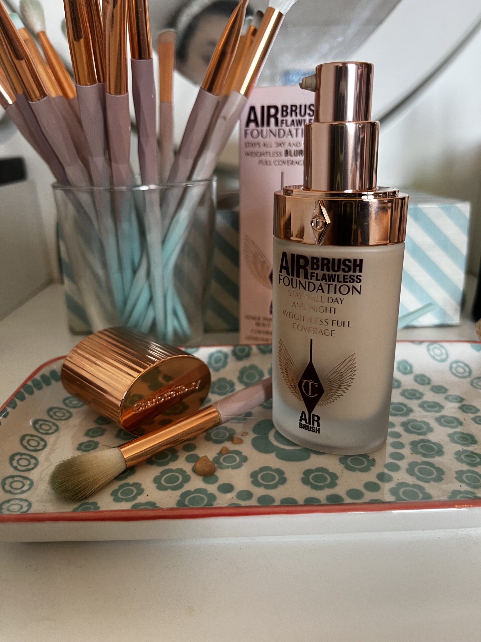 Airbrush Flawless Foundation von Charlotte Tilbury