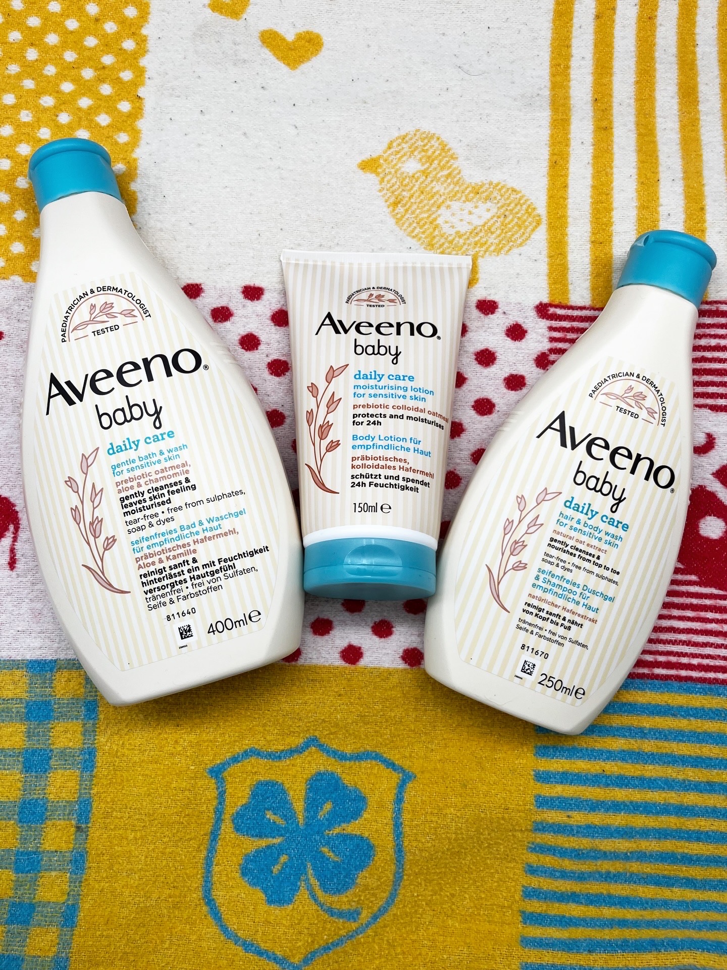 Aveeno Baby daily care im Bundle mit Bodylotion, Shampoo, Bad und Waschgel